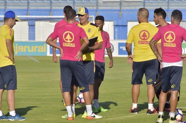 Entrenamiento de la UD Las Palmas en Maspalomas