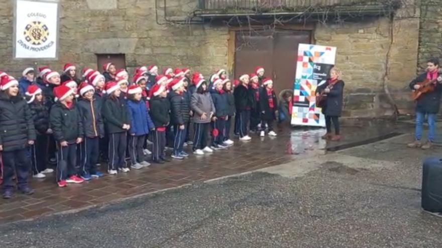 VÍDEO | “Vayamos todos a la Culebra para ayudar”, el villancico infantil que conmueve a los zamoranos