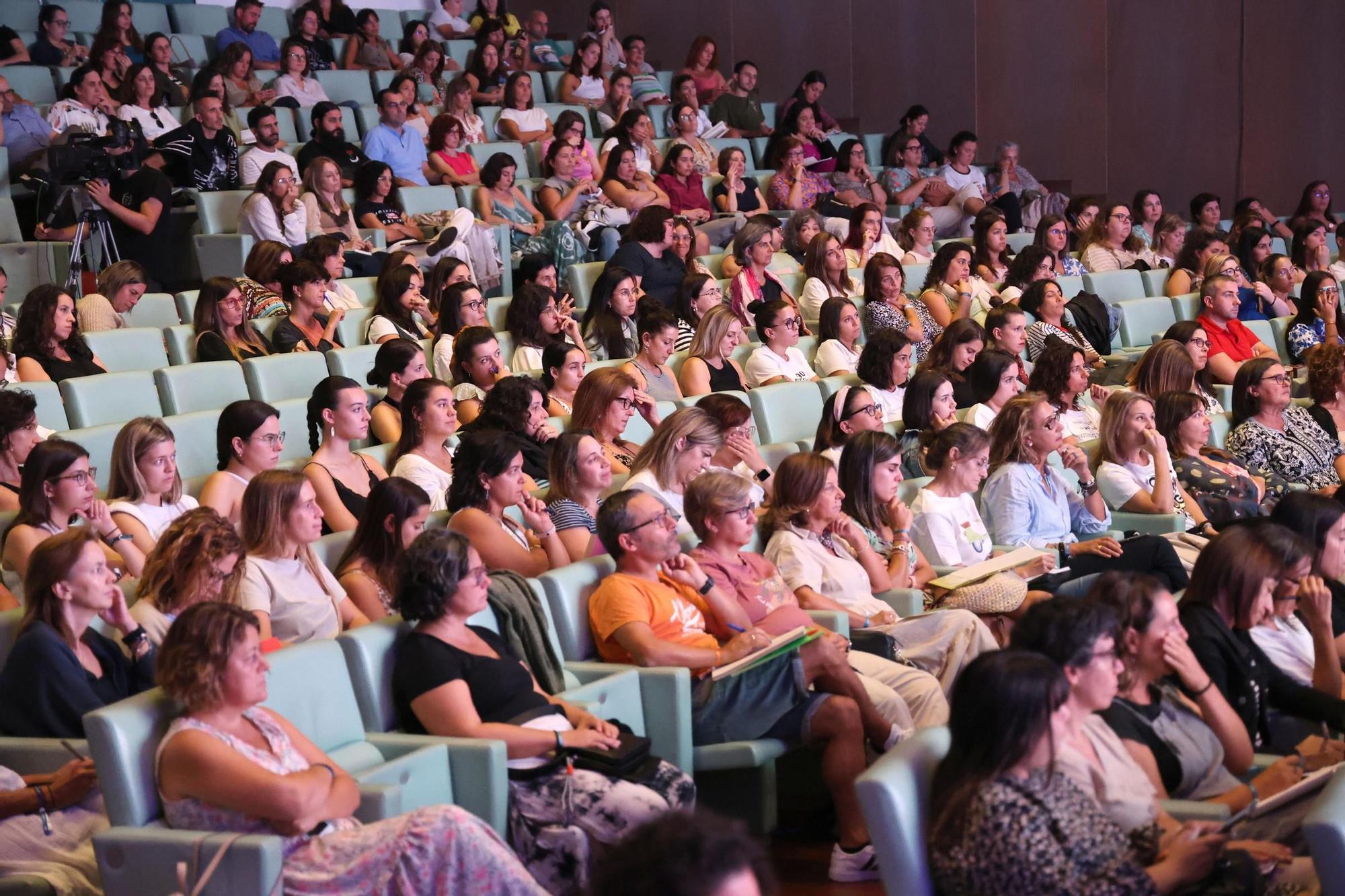 Rafa Guerrero durante su ponencia en el VII Foro de Educación