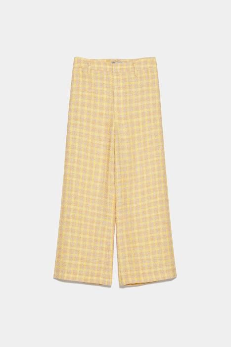 Pantalón de tweed de Zara. (Precio: 29,95 euros)