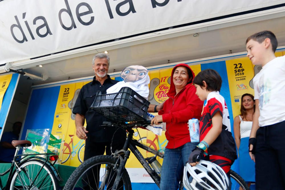 El Día de la Bicicleta llena de color las calles