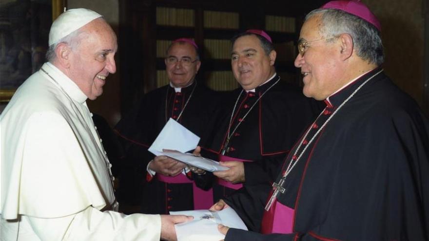 El obispo de Córdoba es recibido por el papa Francisco