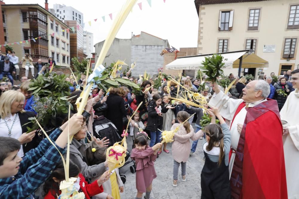 Procesión de la Borriquilla en Gijón