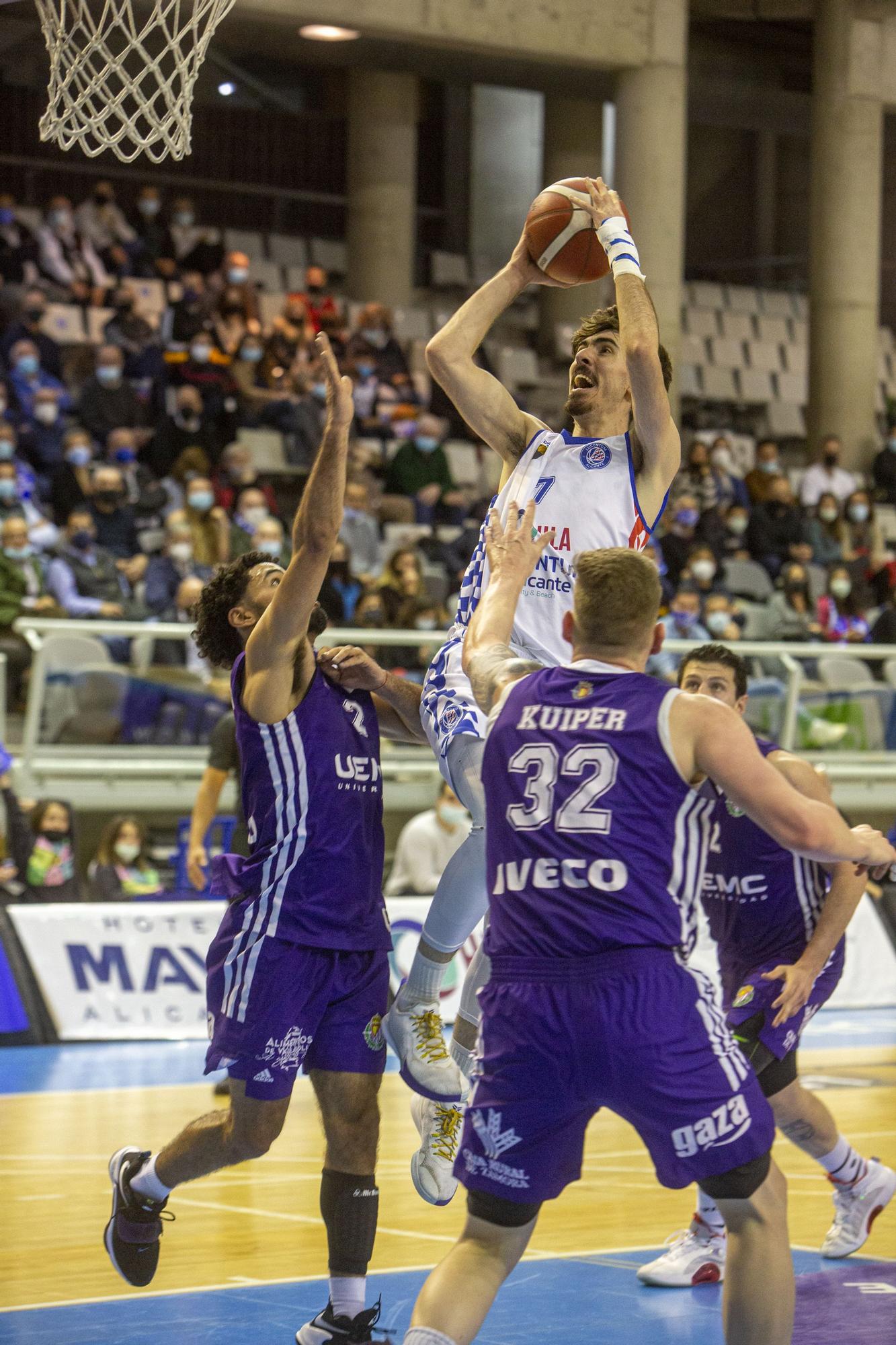 El HLA Alicante pierde el rumbo (57-78)