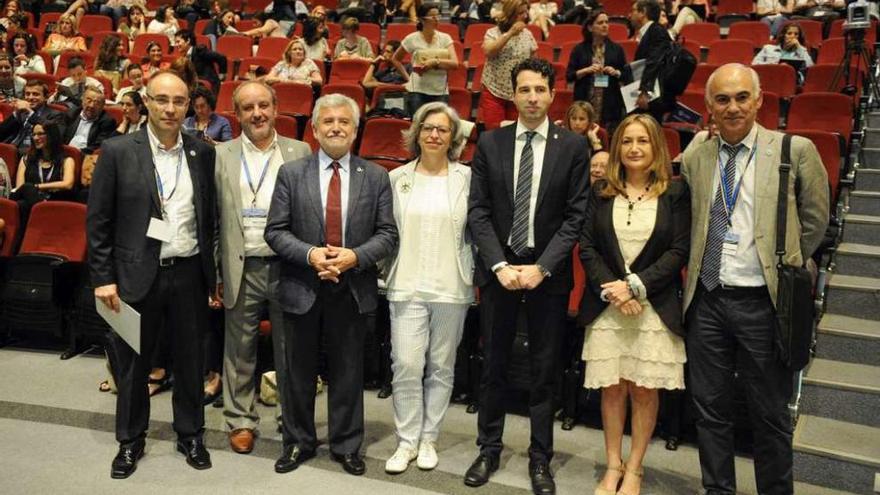 Desde la izquierda, José María Failde, M. A. Vázquez, Rosendo Fernández, Piñeiro, Virxilio Rodríguez, Sofía Godoy y Millán.