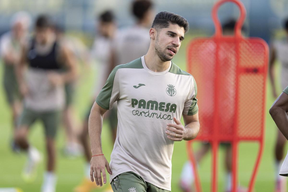 Manor Solomon, durante un entrenamiento con el Villarreal