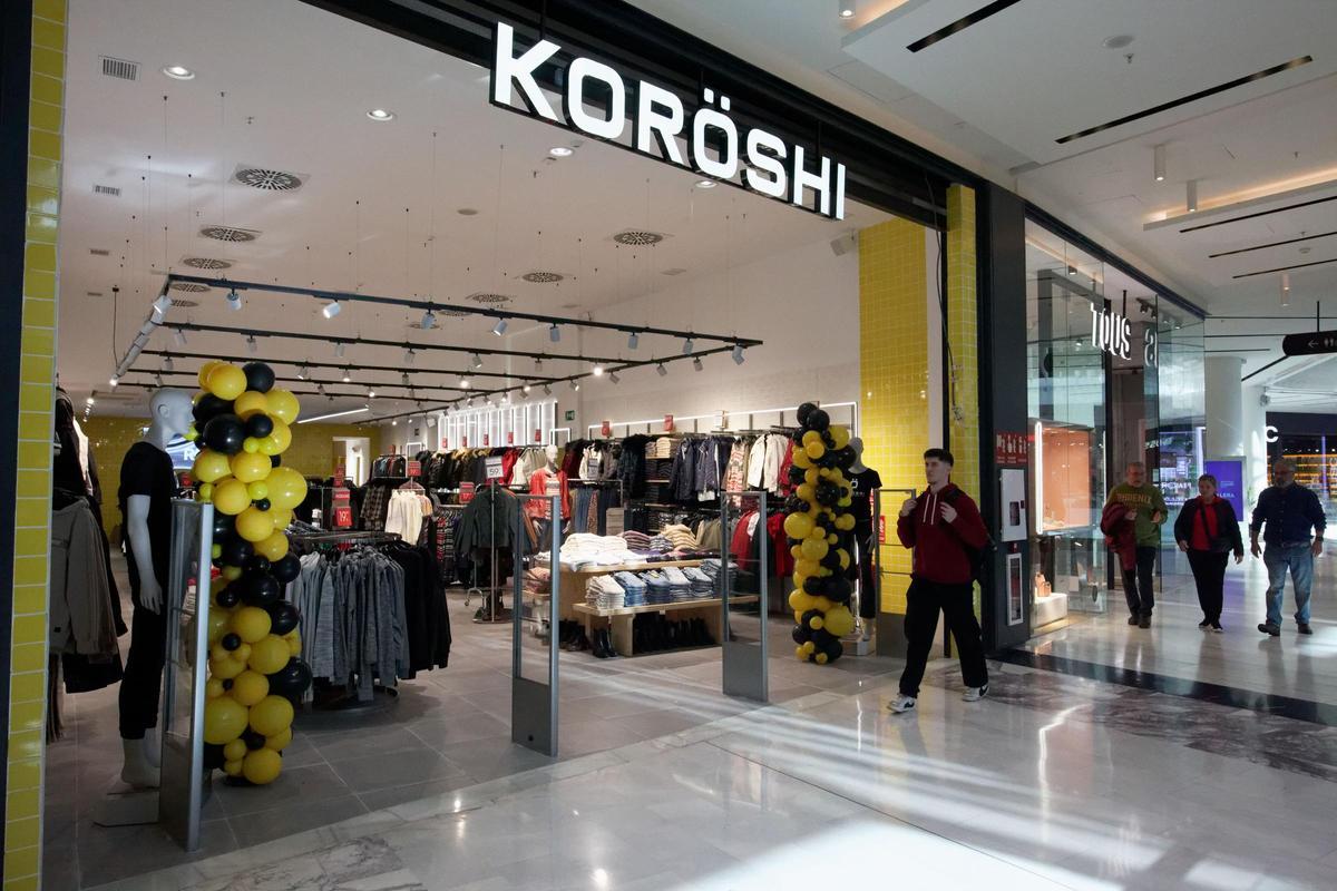 La firma de moda Koröshi ha sido la última en abrir en el centro comercial.