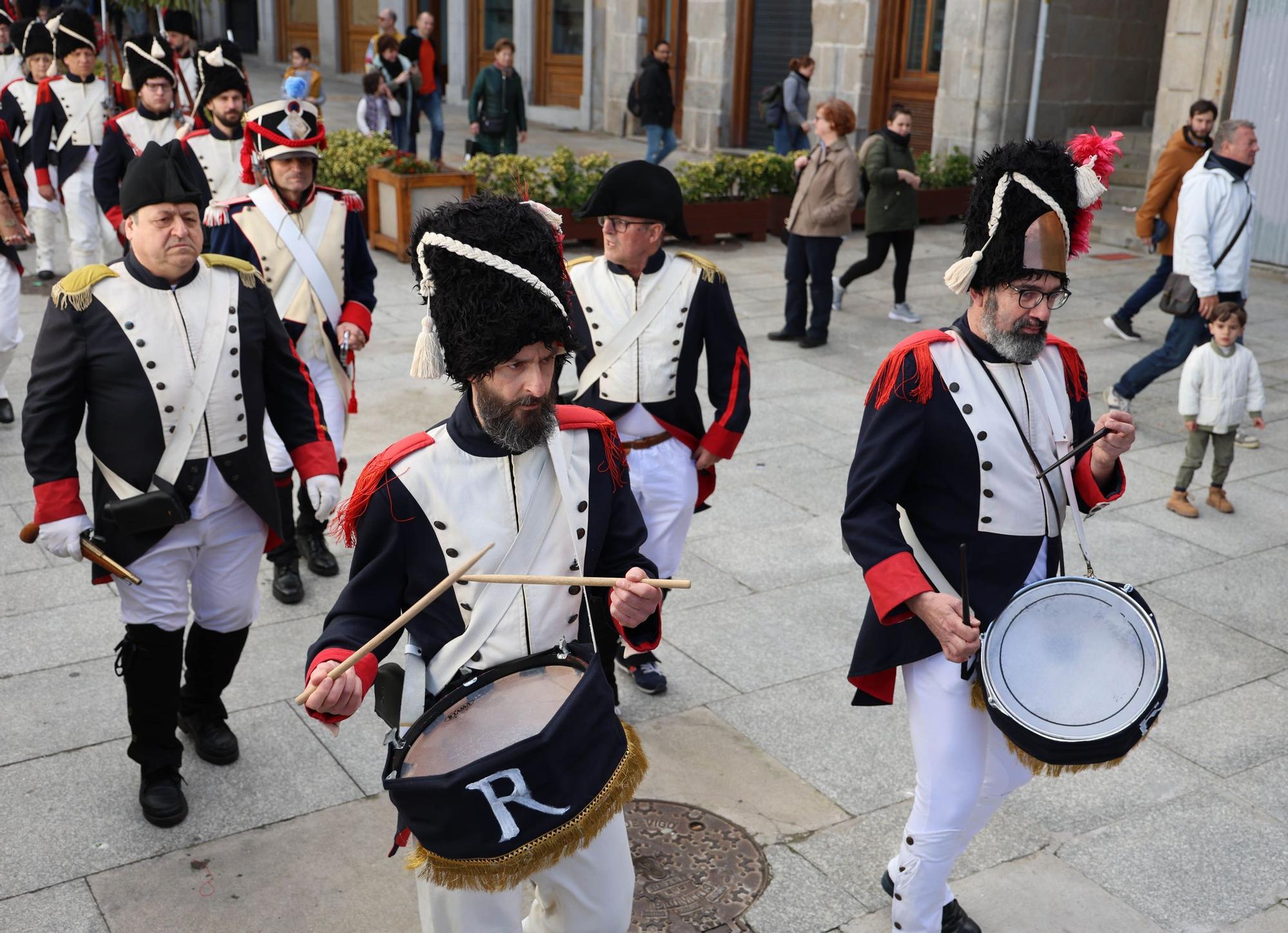 Día dos de la invasión francesa: las tropas de Napoleón no frustran la fiesta a los vigueses