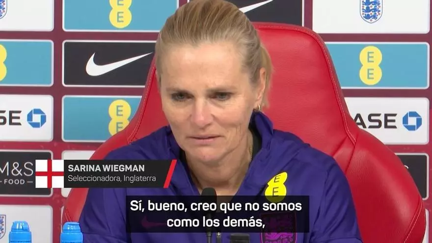 Wiegman: "No estamos pensando en España"