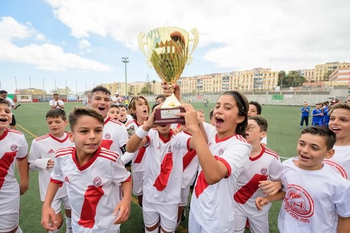 Finales de la Copa de Campeones Alevines. Final Huracan - San Fernando (Preferente)  | 16/06/2019 | Fotógrafo: Tony Hernández