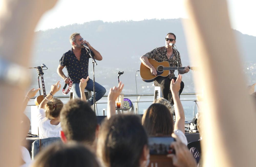 El concierto de MCLan, en la terraza del Auditorio Mar de Vigo