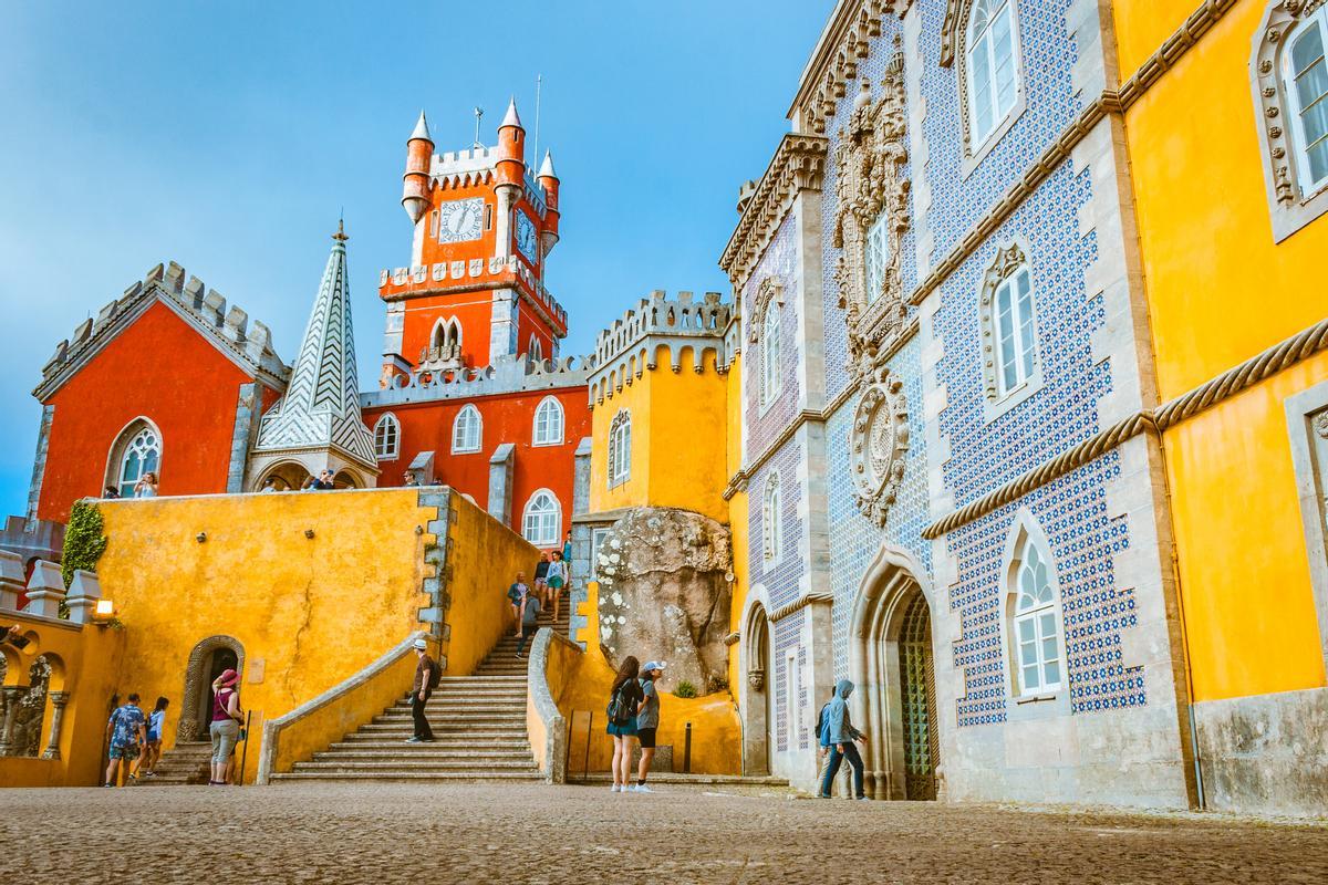 El Palacio da Pena de Sintra es de arquitectura ecléctica
