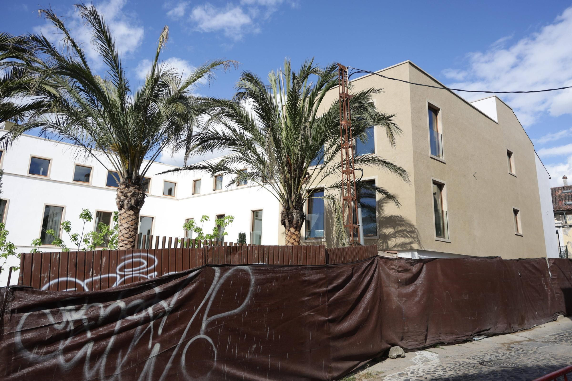Fotogalería | El Hilton de Godoy, casi listo para abrir