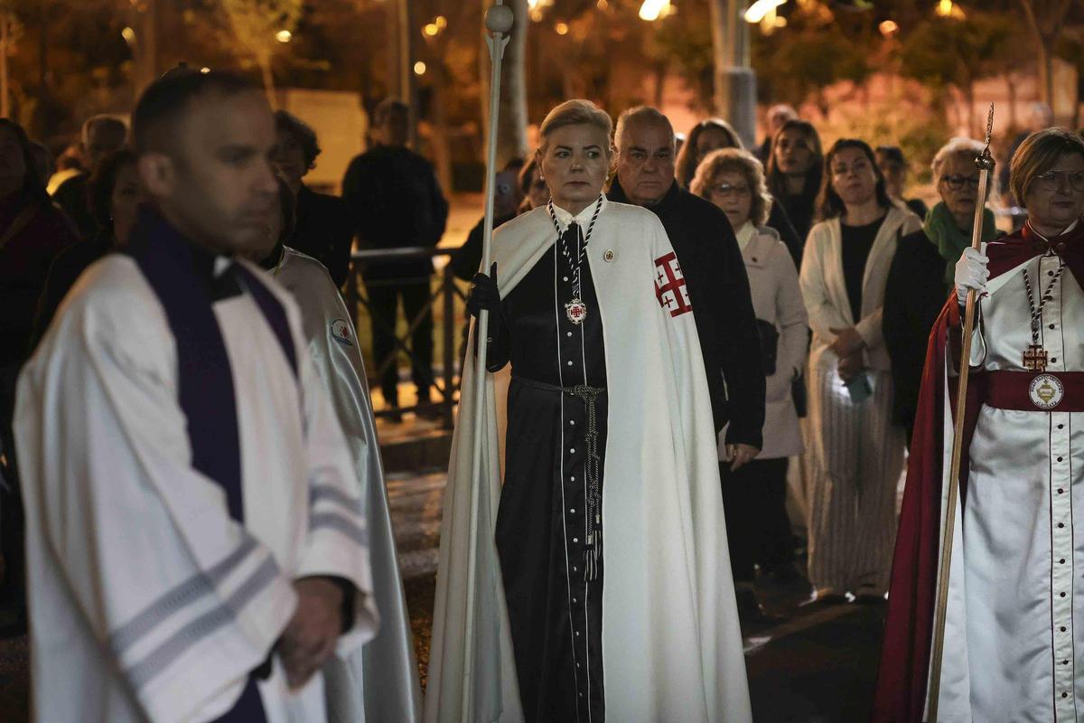 Los momentos más destacados de la Procesión del Silencio en el Port de Sagunt