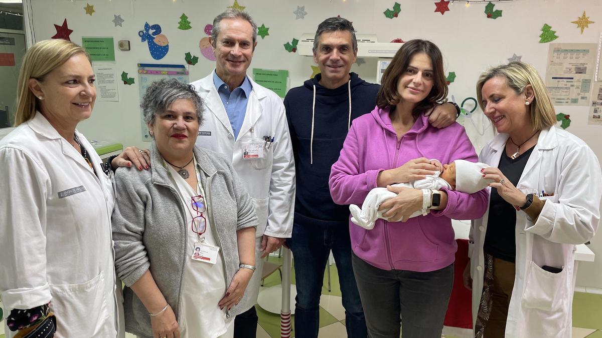 Víctor, primer bebé nacido en 2024 en el Hospital de Sant Joan