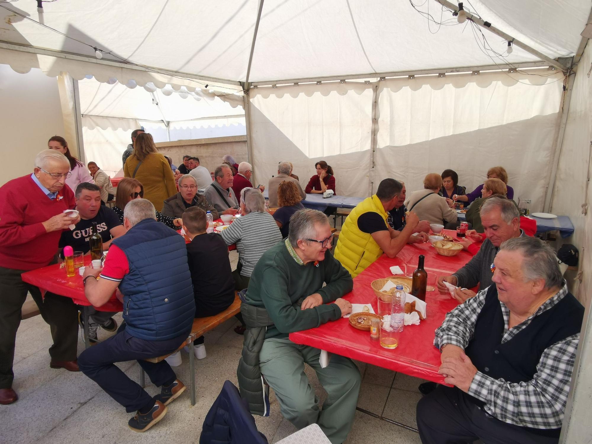 Fe y comida arropan al San Martiño en Moaña