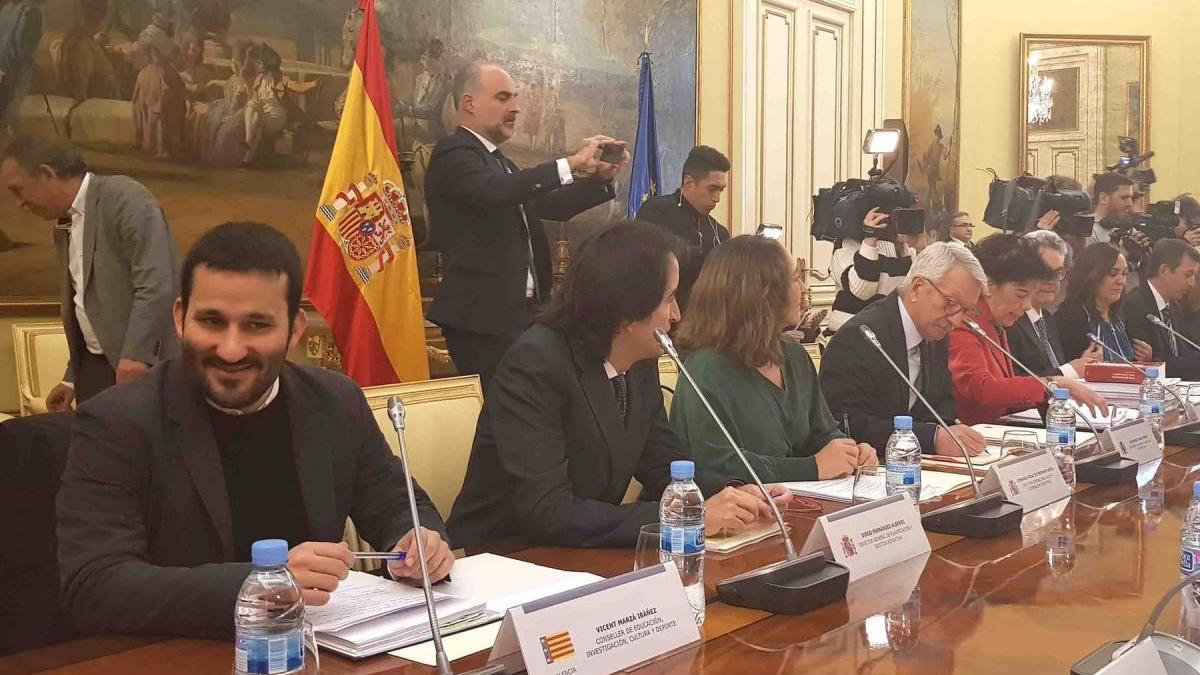 El Gobierno cede y prevé negociar la cotización de las prácticas