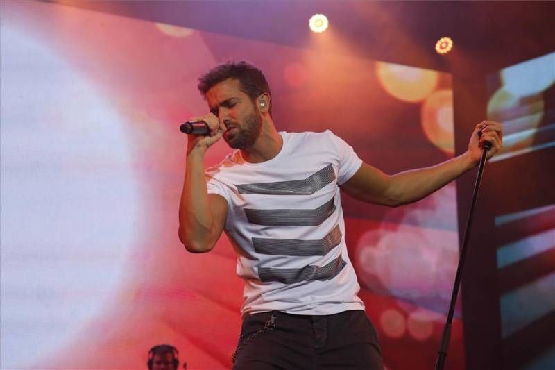 GALERÍA DE FOTOS / Concierto de Pablo Alborán en Córdoba