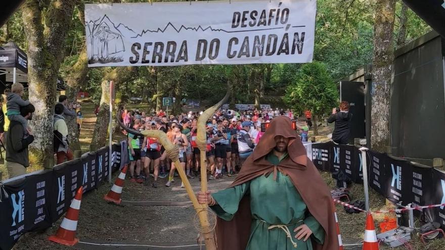 Una de las salidas del Trail de Vilatuxe, ayer, en Pozo do Boi. | Bernabé/Ángel Abeledo