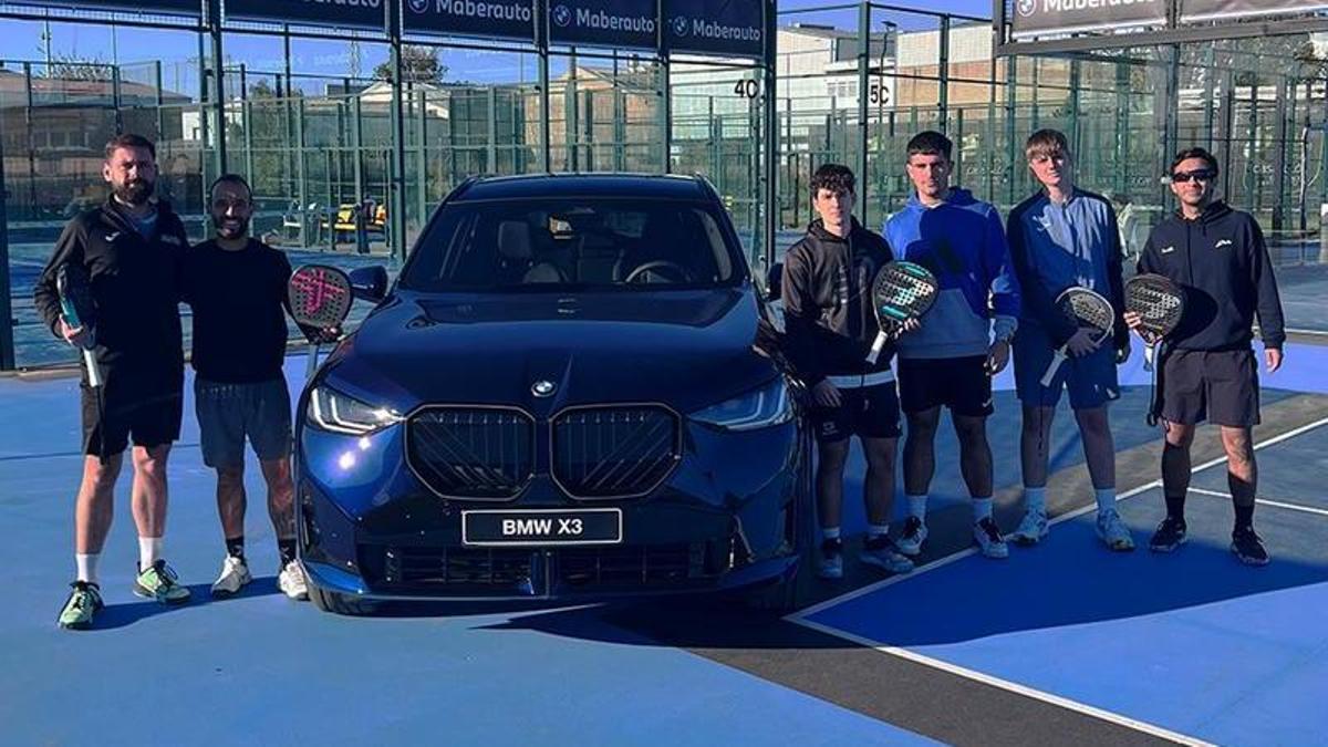 Jugadores del Open de Pádel Internacional, ayer en la Plana Sport.