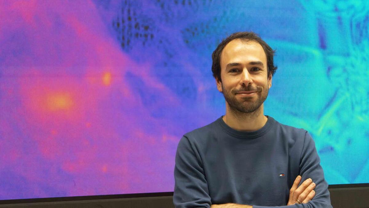 O investigador do IGFAE Gonzalo Alonso-Álvarez participou nun experimento para intentar detectar axións, un tipo de partículas hipotéticas que son candidatas para formar a materia escura.