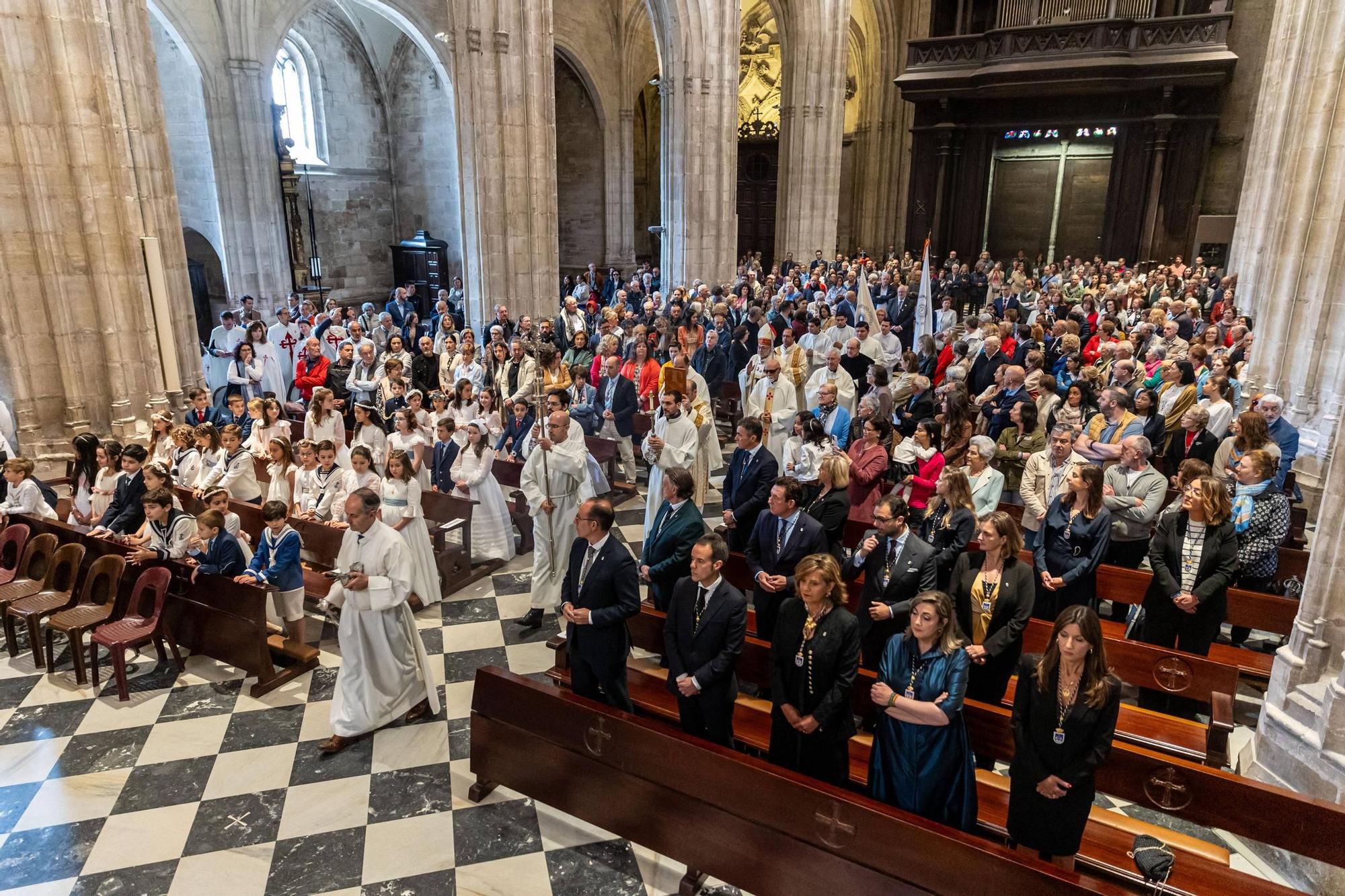 Celebración del Corpus en la Catedral de Oviedo