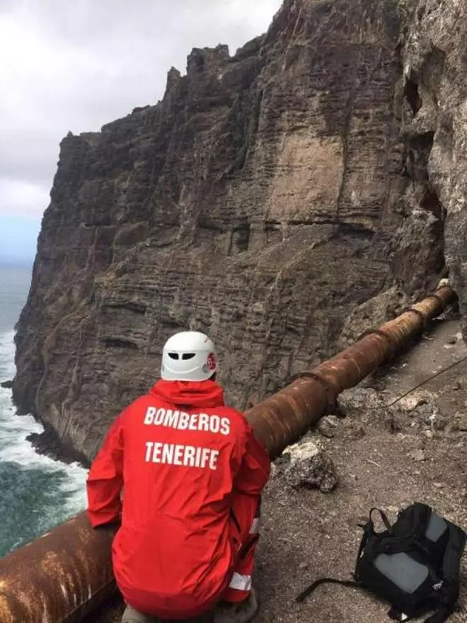 Rescate de otro turista temerario en Tenerife durante el temporal