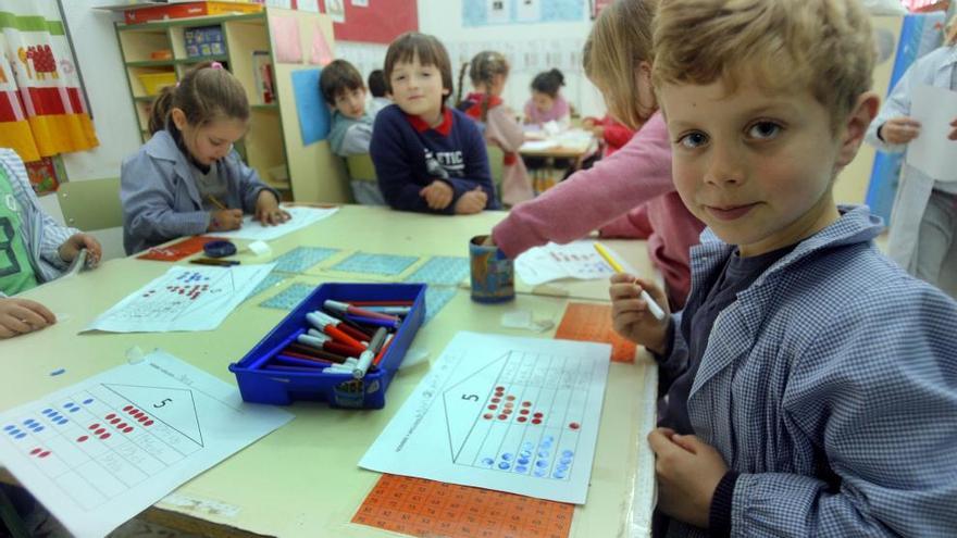 En el Colegio San Cristóbal, los niños aprenden a relacionarse con los números de manera divertida.