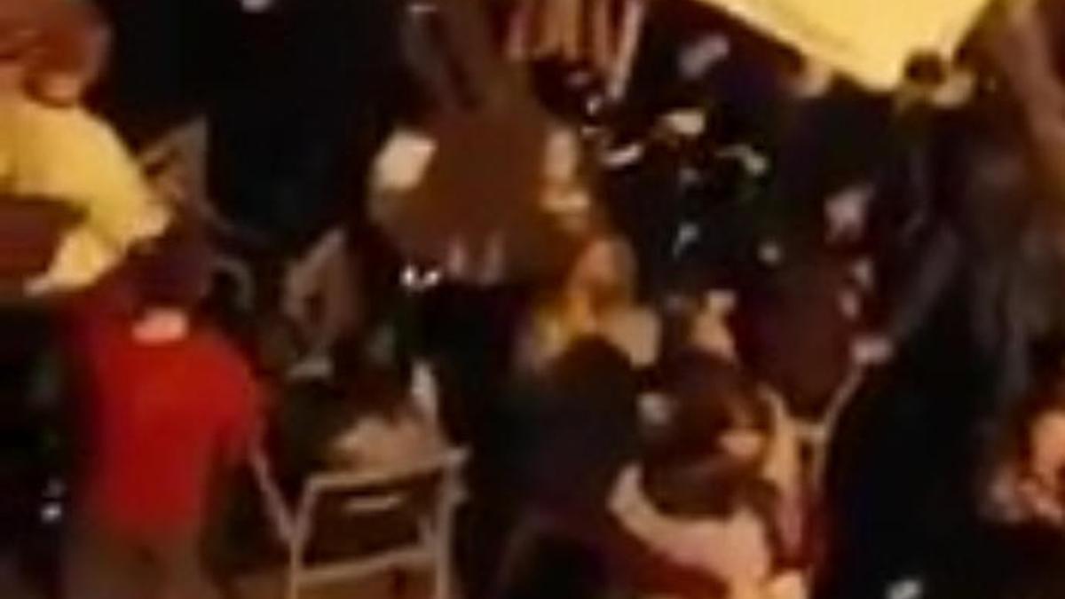 Vecinos de Sargento Llagas denuncian el ruido de un local de copas