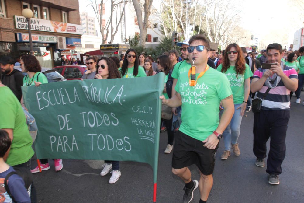 Protestas en defensa de la escuela pública en Cartagena