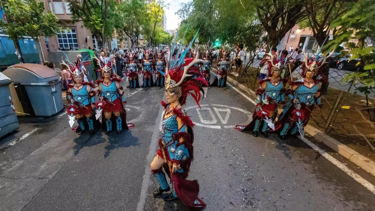 Cambios en estos autobuses urbanos de Alicante por los Moros y Cristianos de Altozano