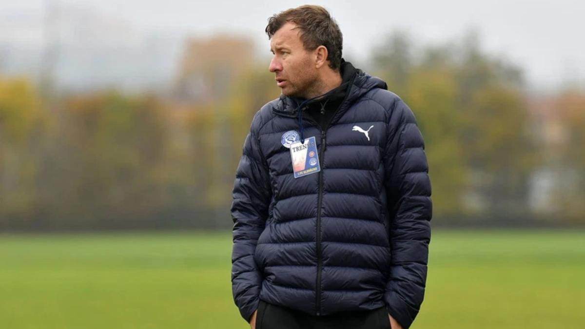 Un entrenador grabó durante cuatro años a sus jugadoras en el vestuario