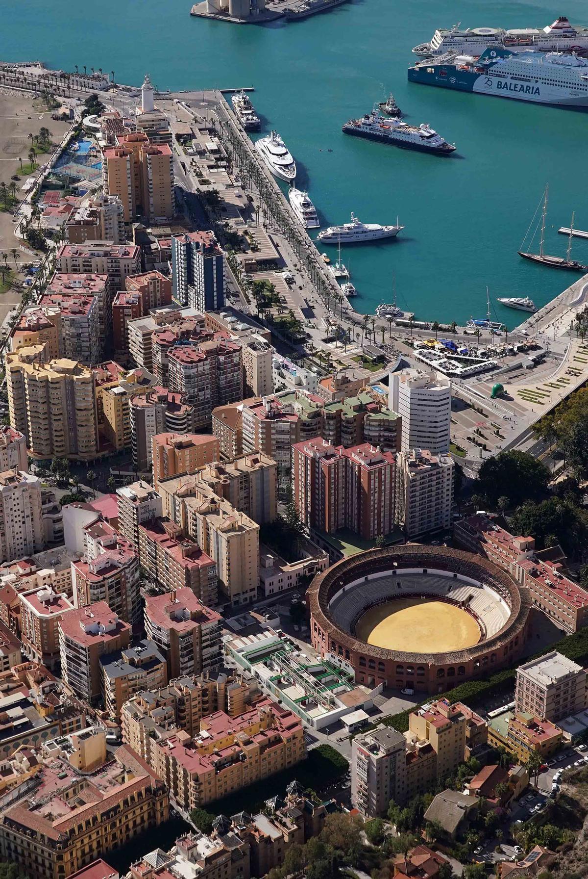 Vistas aéreas de Málaga. Noviembre de 2023.
