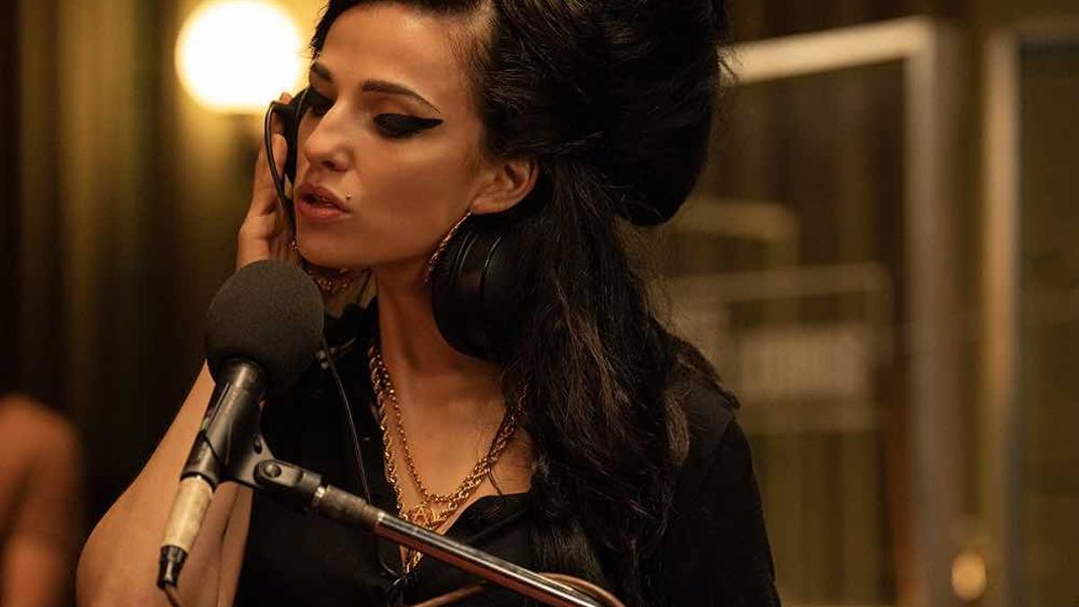 Marisa Abela es Amy Winehouse en &#039;Back to black&#039;.