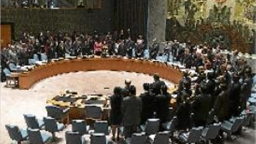 El Consell de Seguretat fa dos dies, fent un minut de silenci