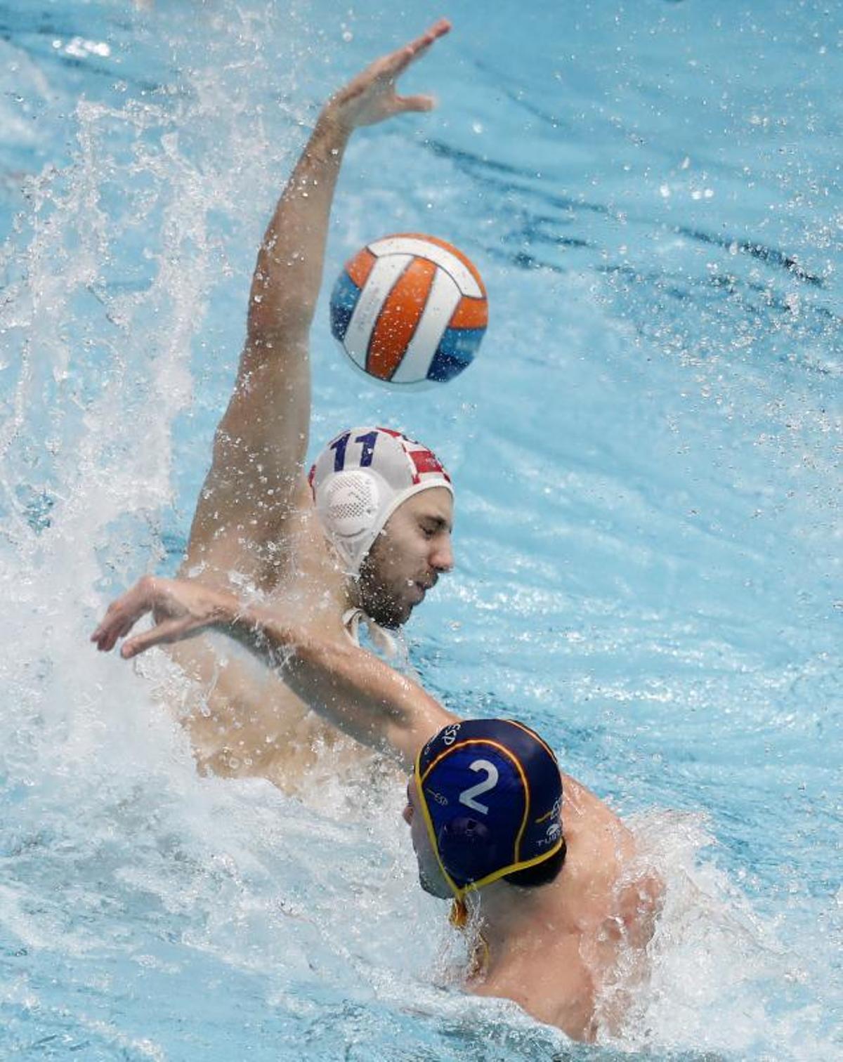 España gana a Croacia en el Europeo de Waterpolo