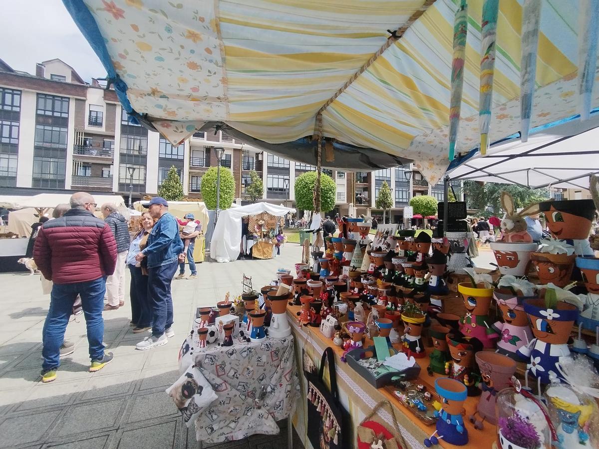 El Mercado Tradicional de San Isidro, de bote en bote, en imágenes