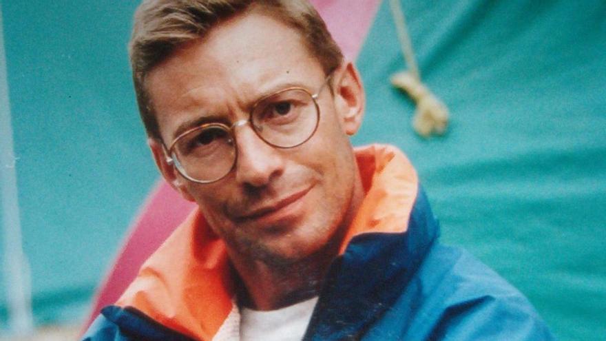 Era militar, viajó a la Antártida y se dejó la vida hace treinta años en el Karakorum cuando descendía un &quot;ocho mil&quot;: Langreo rendirá homenaje a este destacado montañero