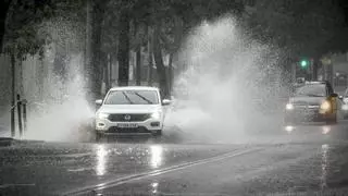 Las lluvias se intensifican y vuelven a caer sobre Tarragona y Barcelona