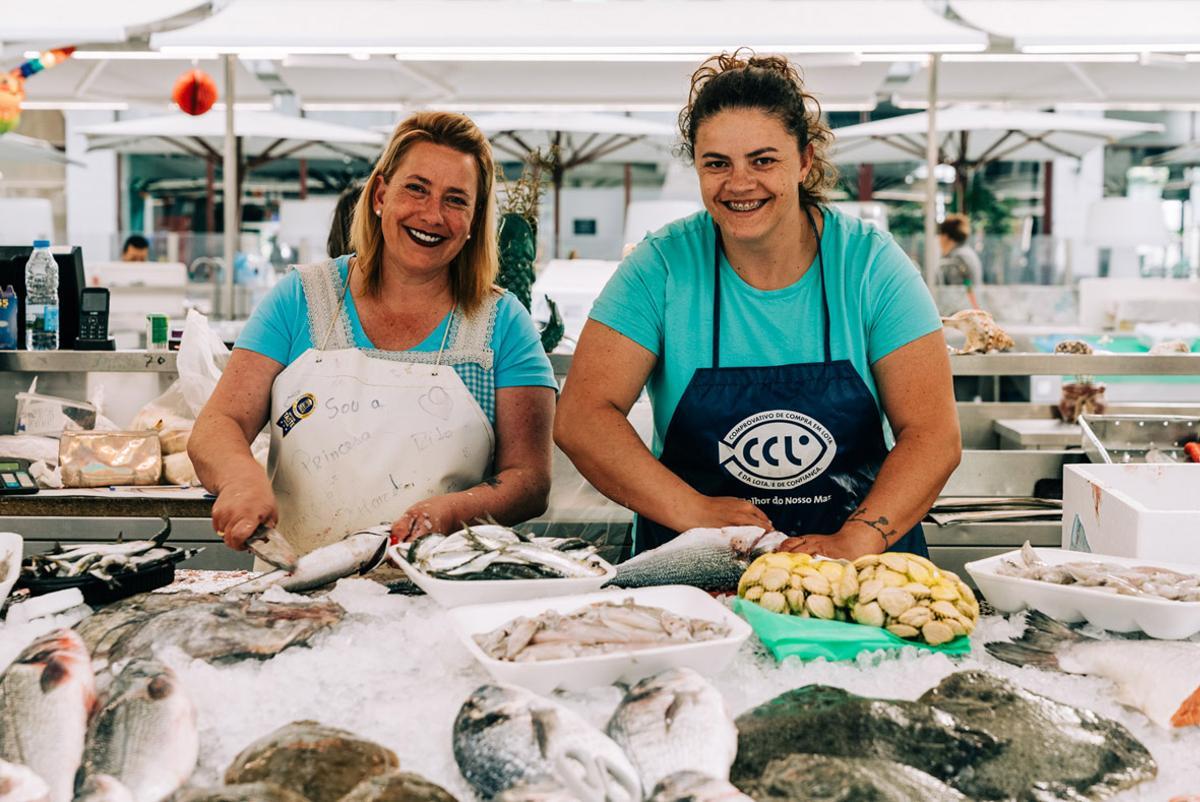 Pescaderas en el Mercado de Matosinhos.