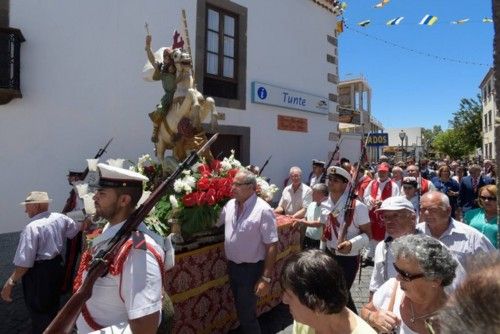 Procesi?n de Santiago en Tunte