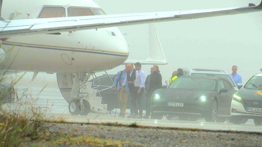 Así ha abandonado Juan Carlos I el aeropuerto de Vigo tras su estancia en Sanxenxo