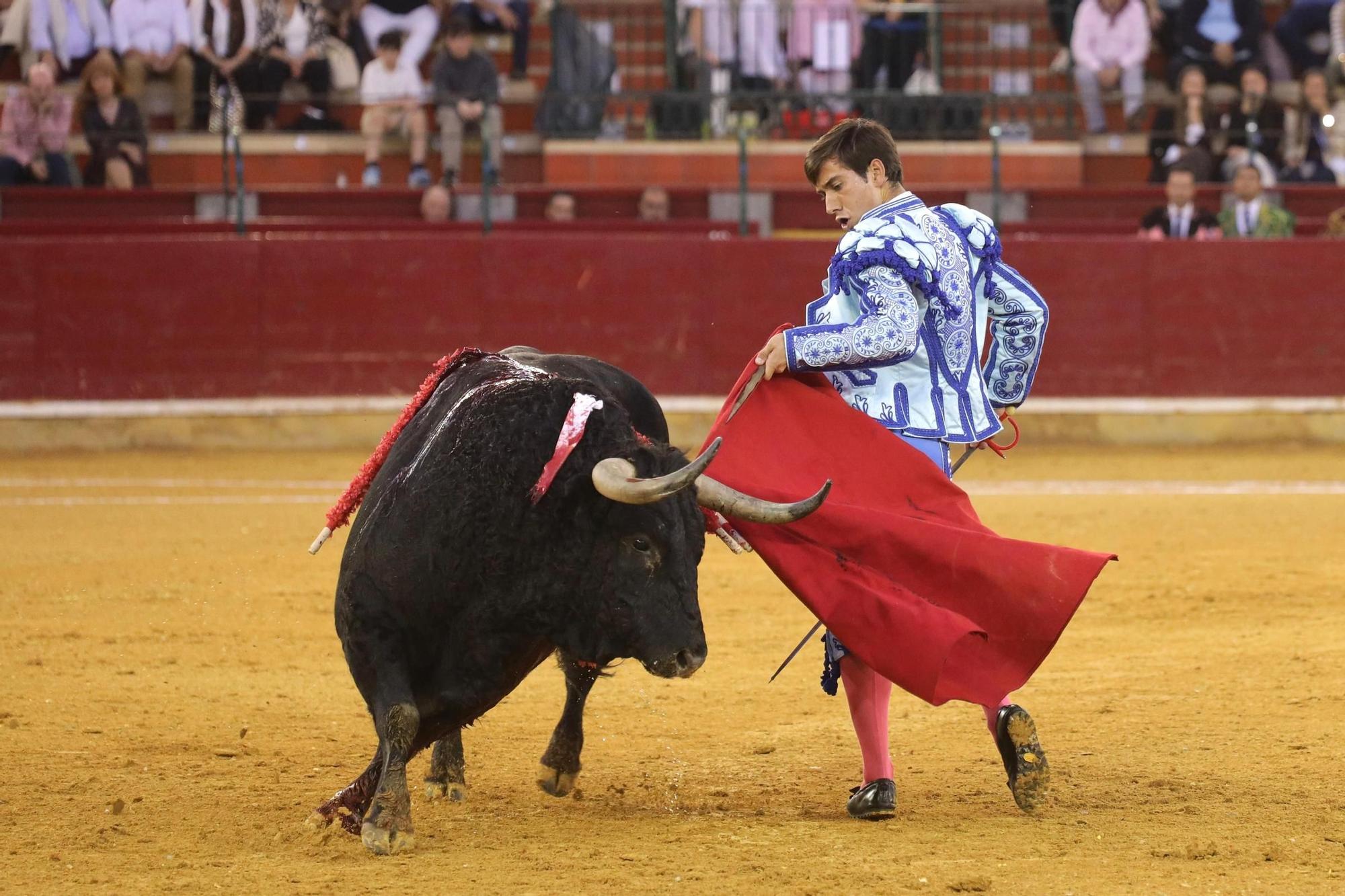 En imágenes | Corrida de toros goyesca en la plaza de toros de Zaragoza