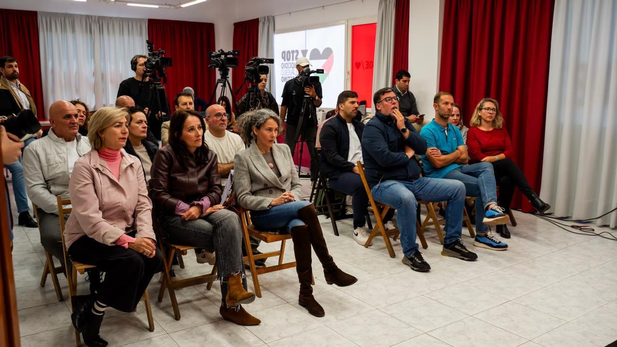 Rueda de prensa en el PSOE de Lanzarote sobre la situación de las residencias de mayores.