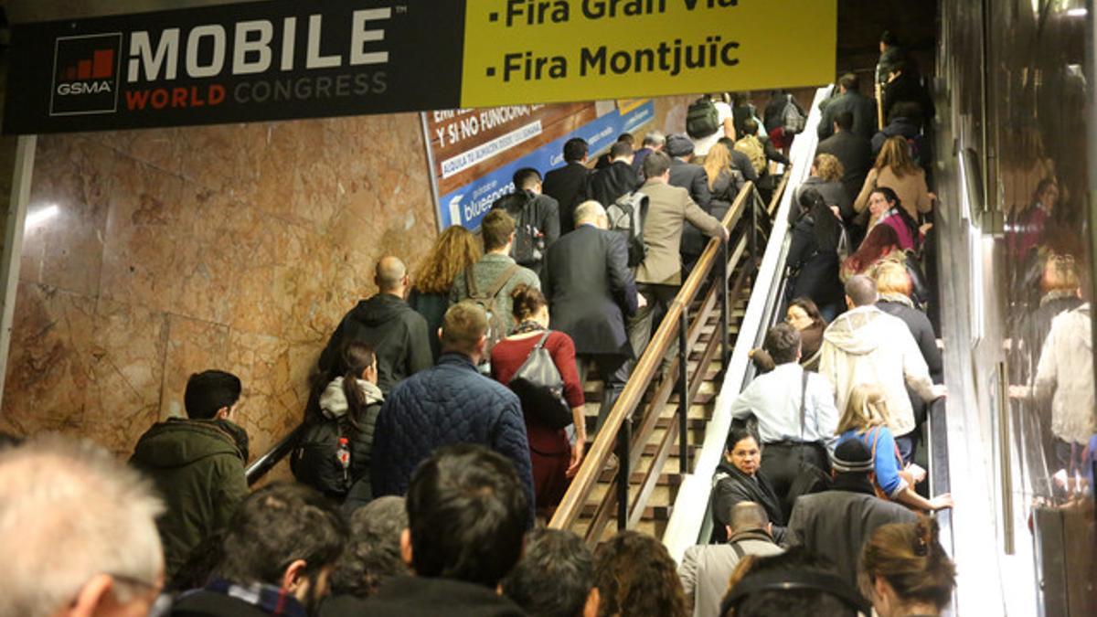 Segunda jornada de huelga de metro. Estación de plaza de Espanya