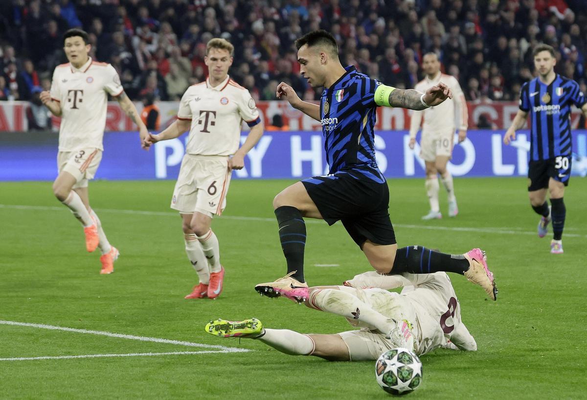 Lautaro Martínez marcó el primer gol del Inter en la ida ante el Bayerm