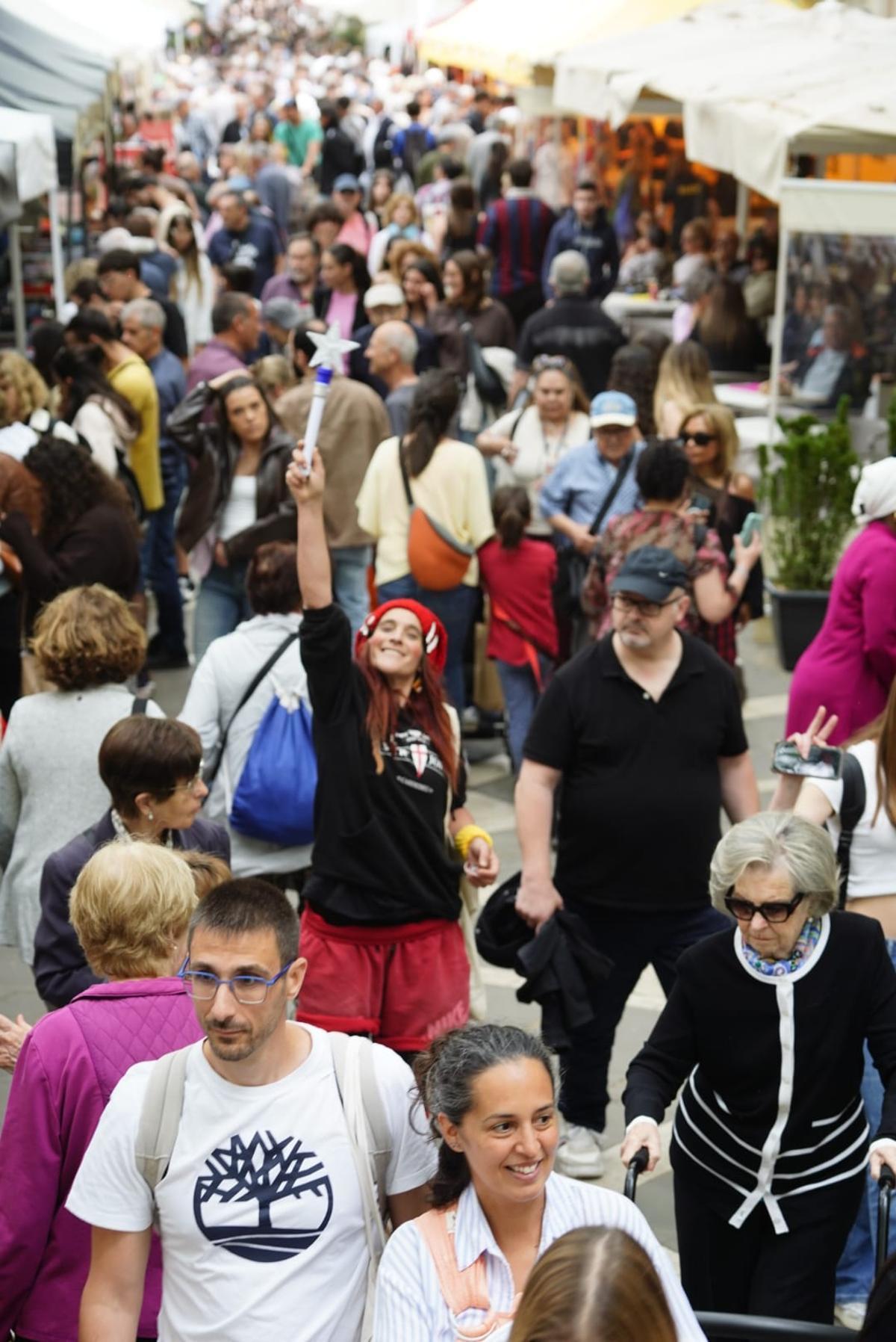 Les millor imatges de la Diada de Sant Jordi 2026 a Manresa