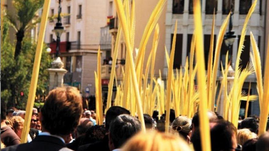 Elche, ciudad de la palma blanca | 7 cosas que no te puedes perder de la Semana Santa ilicitana