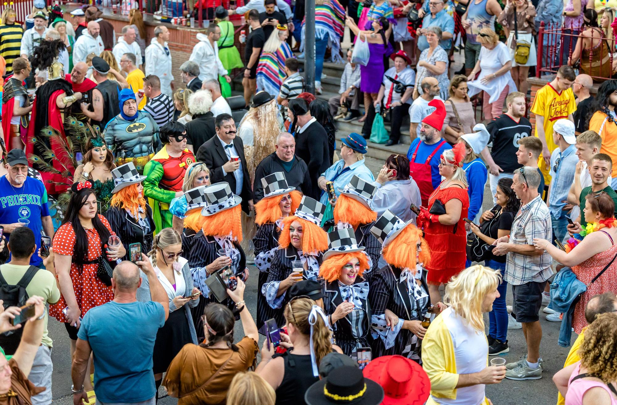 La "Fancy Dress" llena de disfraces Benidorm