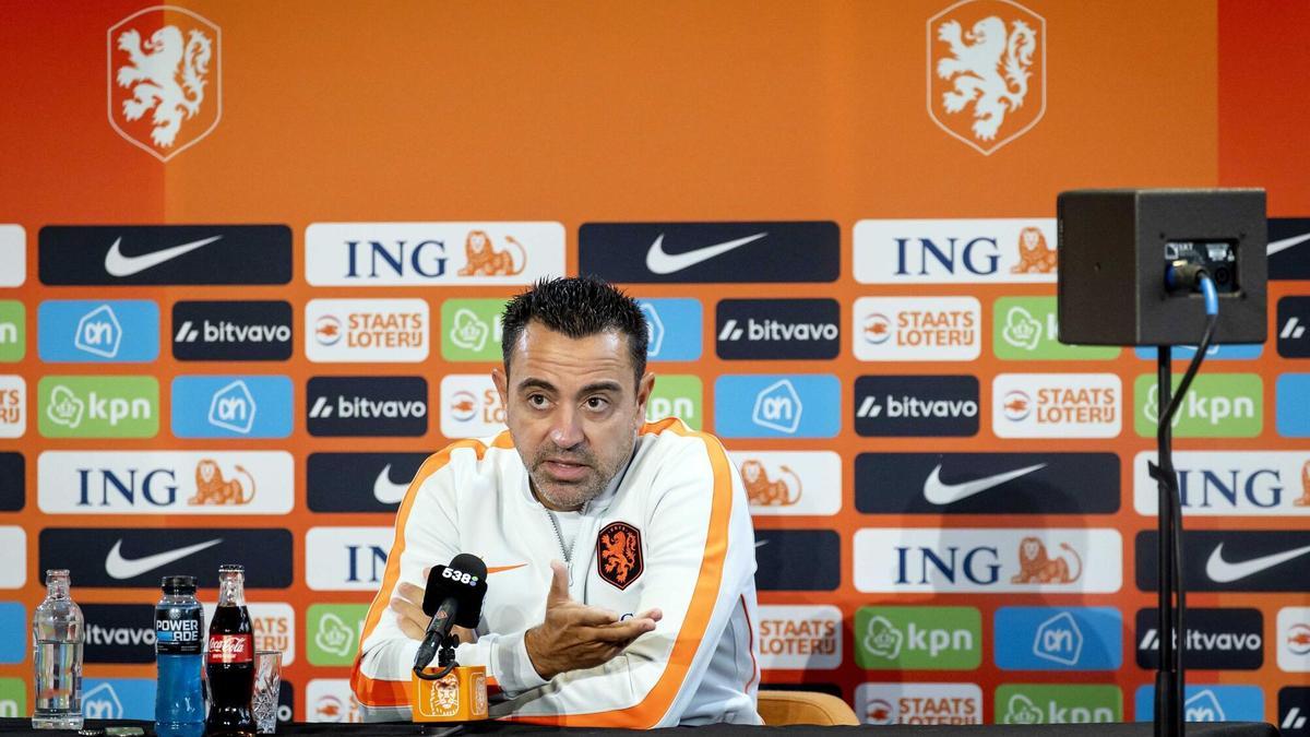 El parón de las selecciones que estrenan leyendas: Xavi, Zidane, Klopp, Van Bommel…